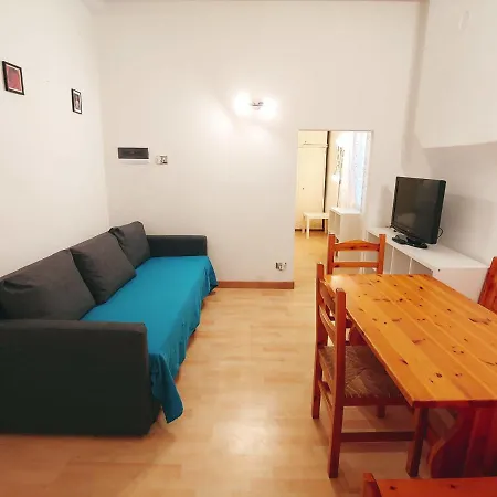 Lägenhet New And Cozy Flat In Via Mascarella Bologna