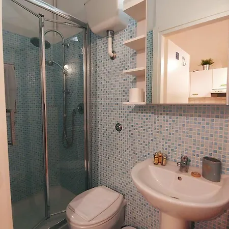 Lägenhet New And Cozy Flat In Via Mascarella