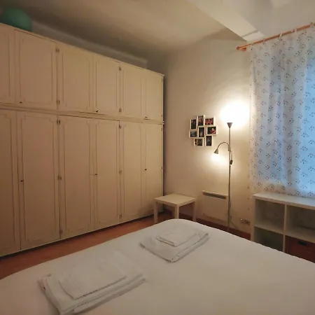 Lägenhet New And Cozy Flat In Via Mascarella